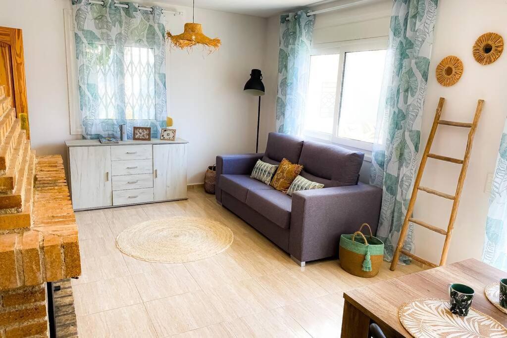 Casa La Llacuna: Casa En El Corazon Del Delta Poblenou del Delta Dış mekan fotoğraf